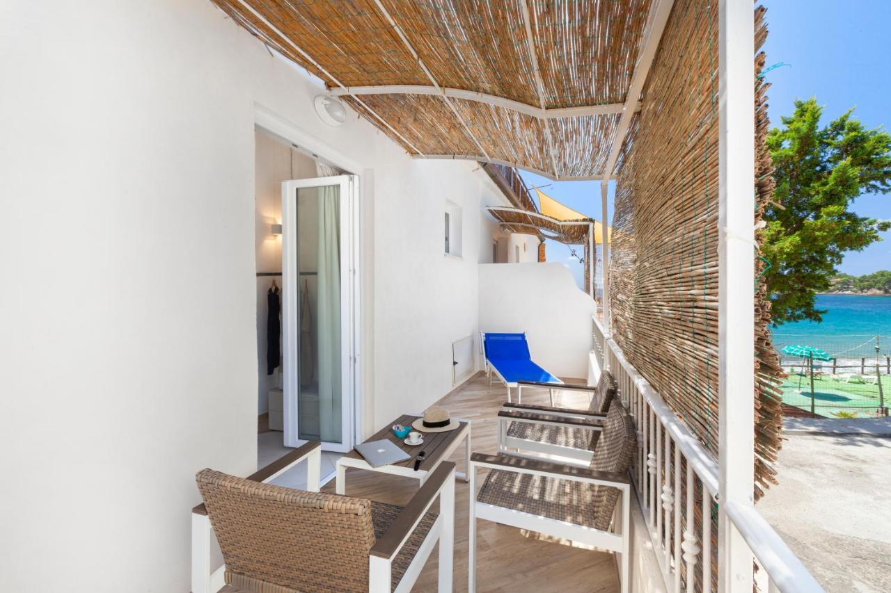 Il Cefalo Hotel & Restaurant Castellabate Bagian luar foto