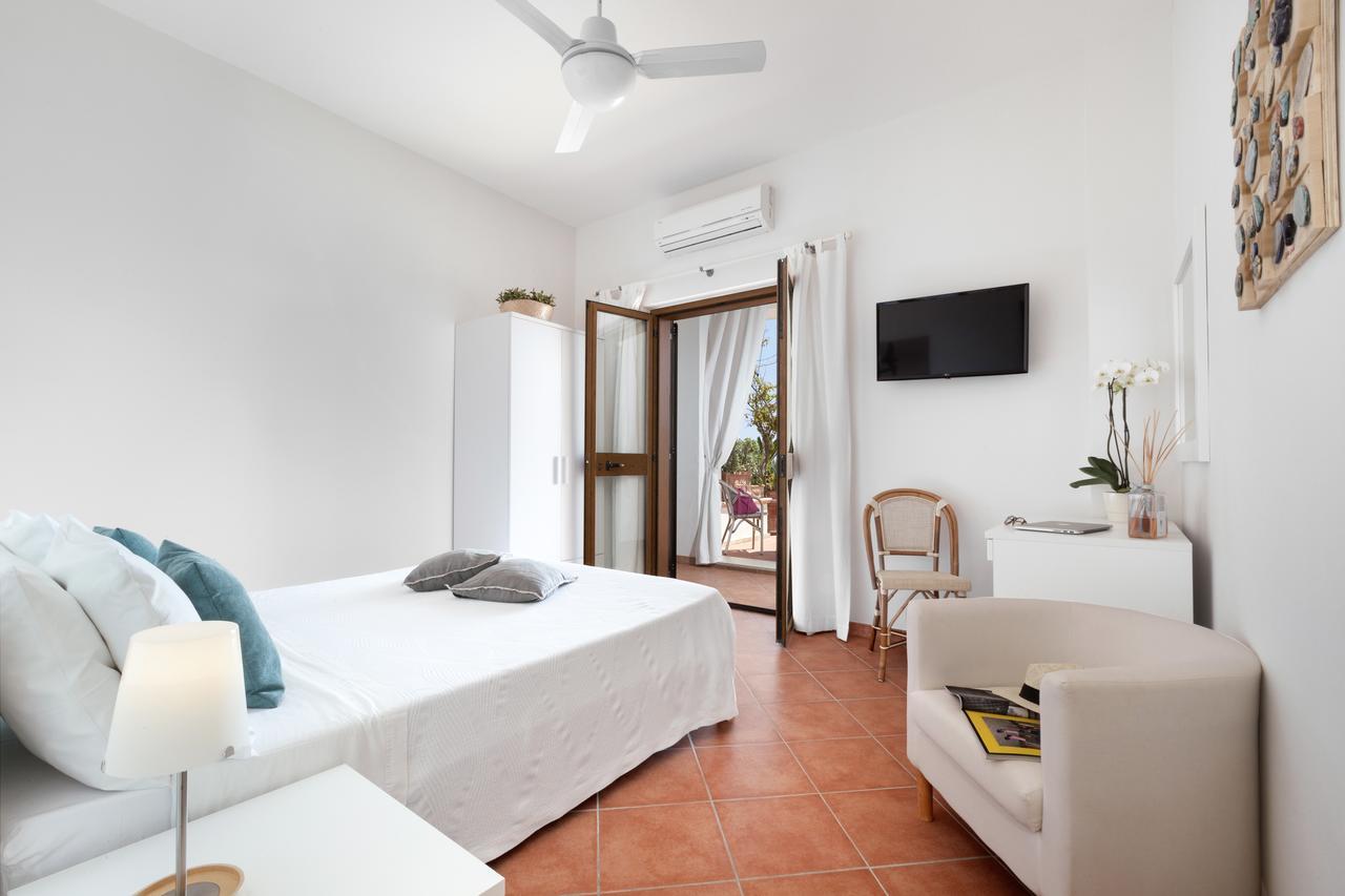 Il Cefalo Hotel & Restaurant Castellabate Bagian luar foto