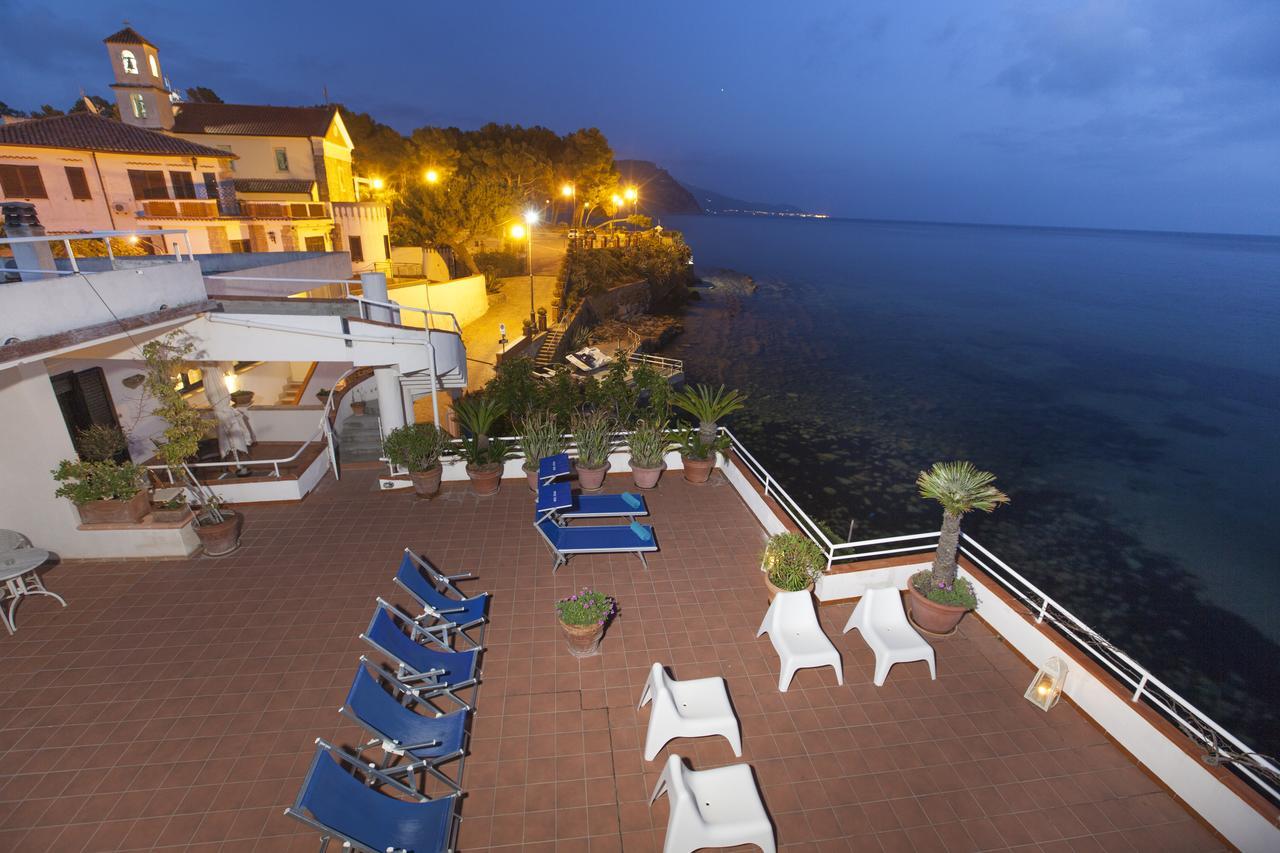 Il Cefalo Hotel & Restaurant Castellabate Bagian luar foto
