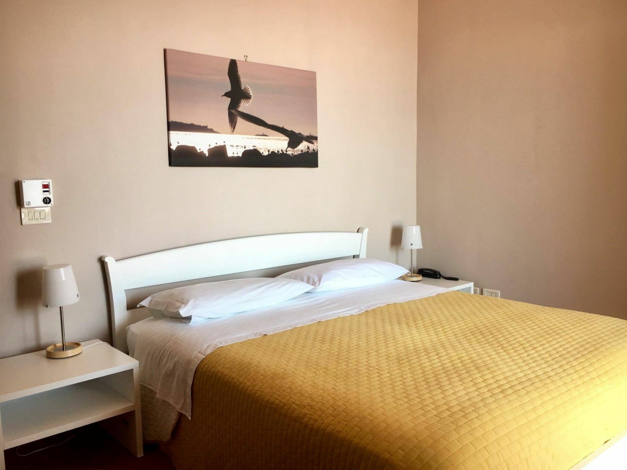 Il Cefalo Hotel & Restaurant Castellabate Bagian luar foto